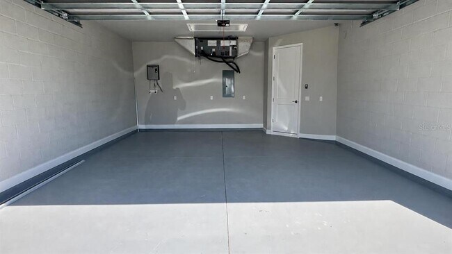 Building Photo - 160 Coral Reef Ct N