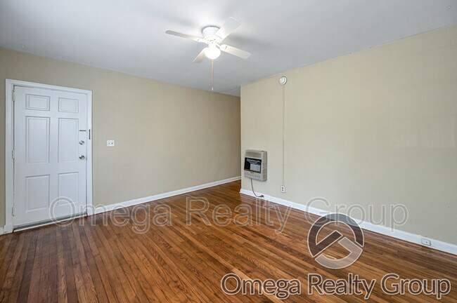 Building Photo - 1026 Pershing St