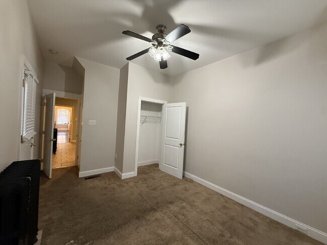 Building Photo - "Charming 1-Bedroom with Hardwood Elegance in Lancaster’s Heart!"