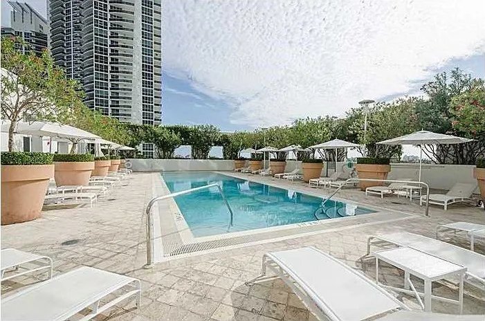 Building Photo - 450 Alton Rd