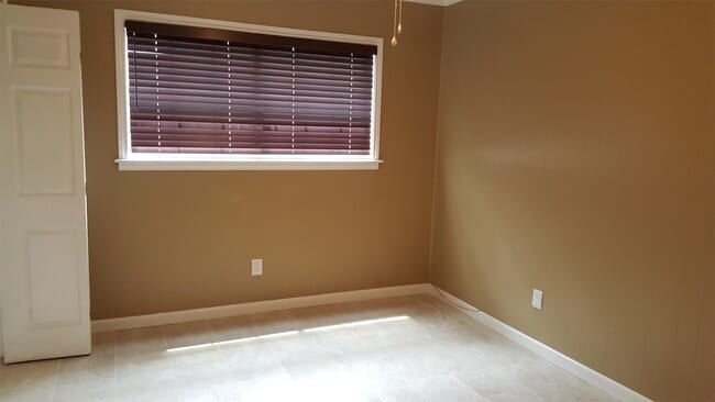 Building Photo - 705 Alabama St