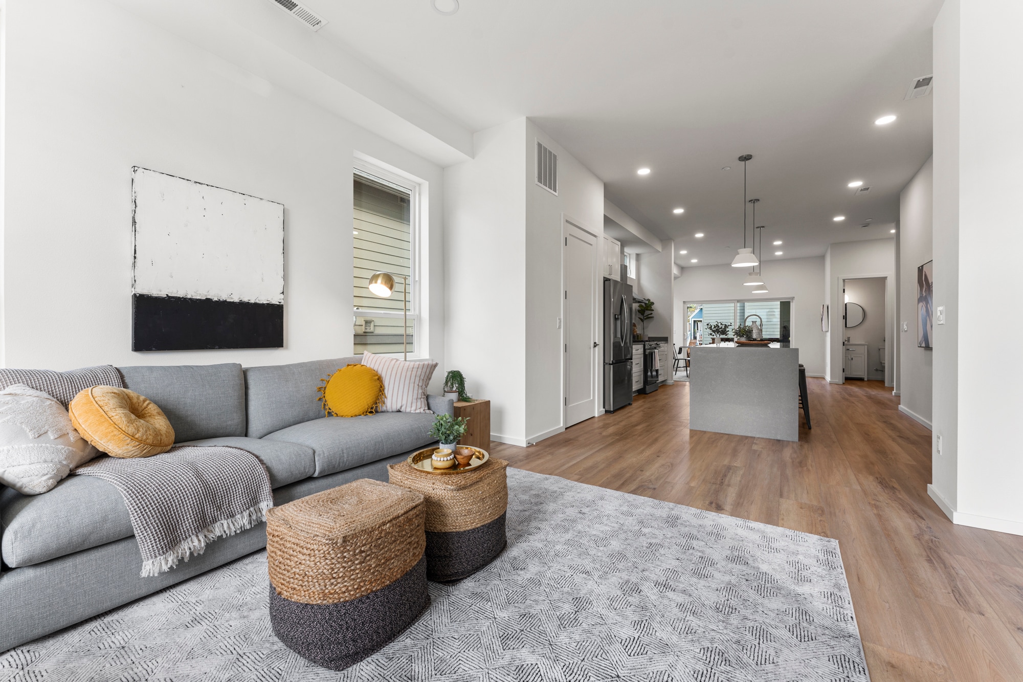 Building Photo - 591 NE Tillamook St