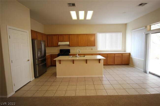 Building Photo - 274 Timber Hollow St