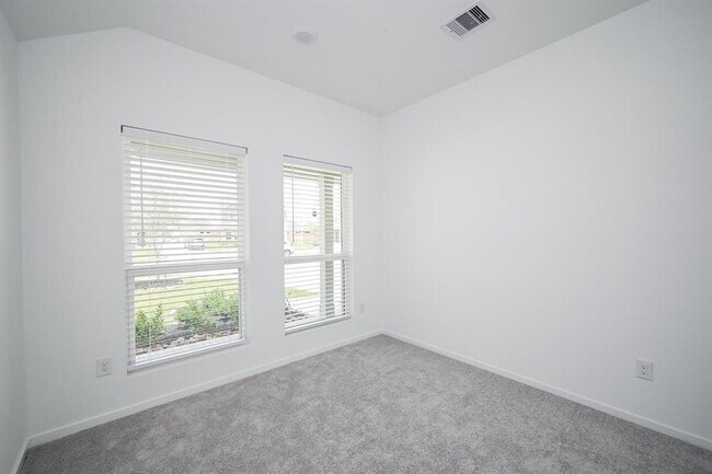 Building Photo - 26811 Tree Mallow Dr
