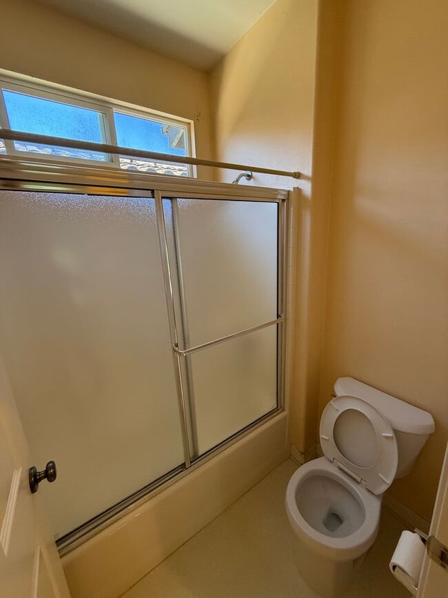 Building Photo - Luxury 5 Bedroom, 4.5 Bath Home in Otay Ra...