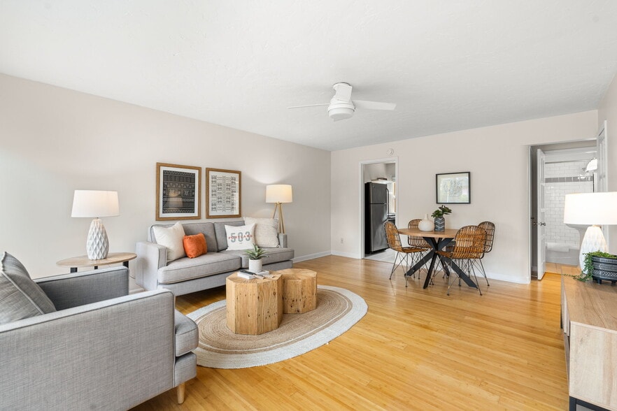 Building Photo - 2438 NE Killingsworth St.