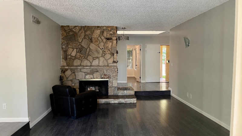 Building Photo - 20222 Valerio St