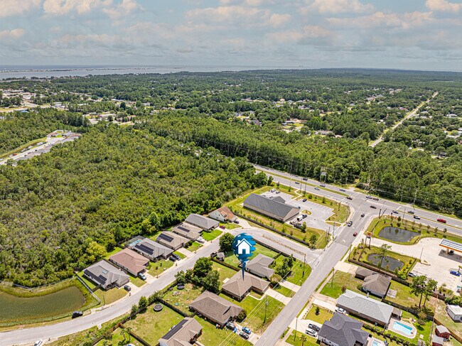 Building Photo - 8517 High School Blvd