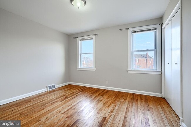 Building Photo - 602 Aldworth Rd