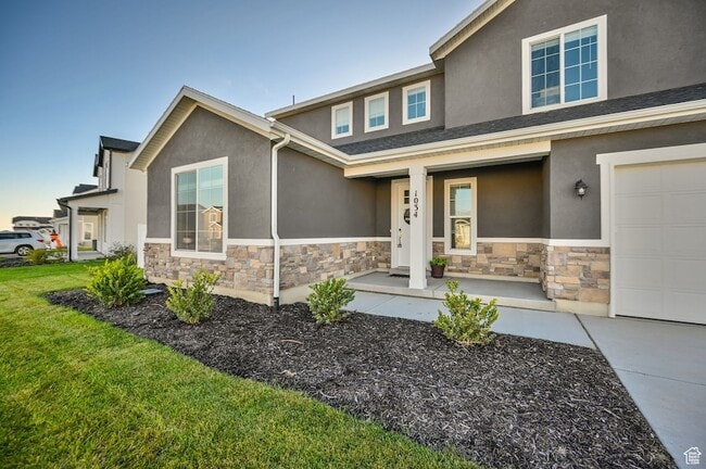 Building Photo - 1034 S 850 W