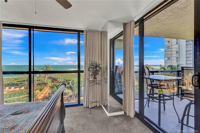 Building Photo - 10410 S Ocean Dr