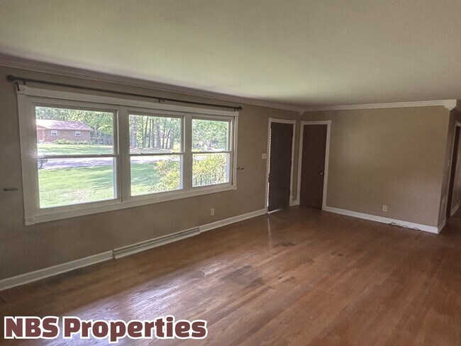 Building Photo - 6919 Haverhill Dr NW