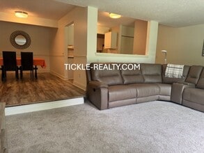 Building Photo - 1 Bedroom Condo in Fairport