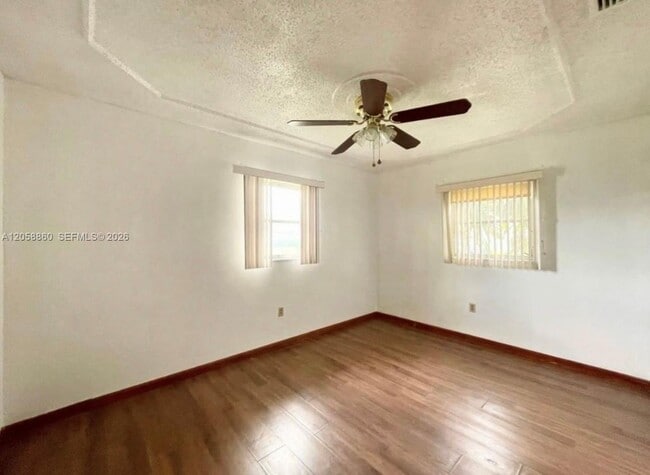 Building Photo - 1474 Kerry Dr