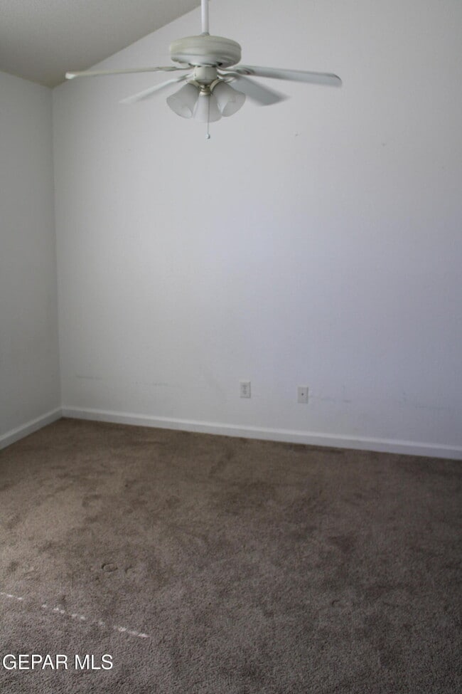 Building Photo - 12516 Twin Leaf Dr