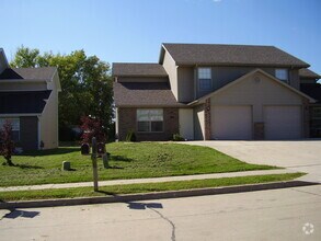Building Photo - 3604-3606 Zinnia