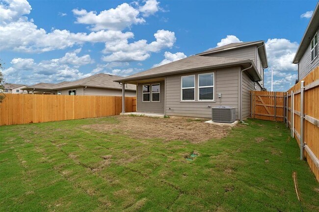 Building Photo - 2909 Tweedy Trail