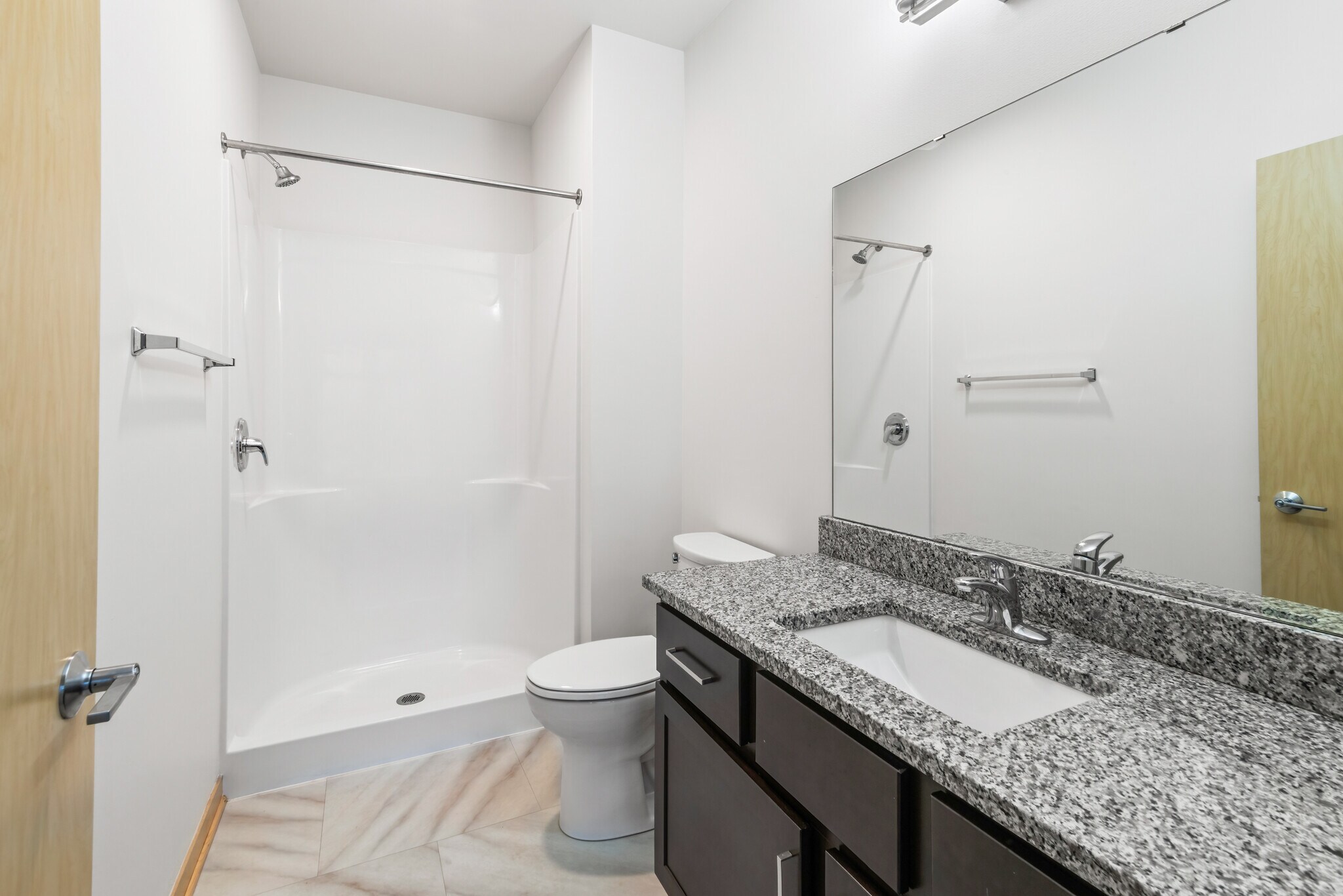 Building Photo - 1121 S Park St