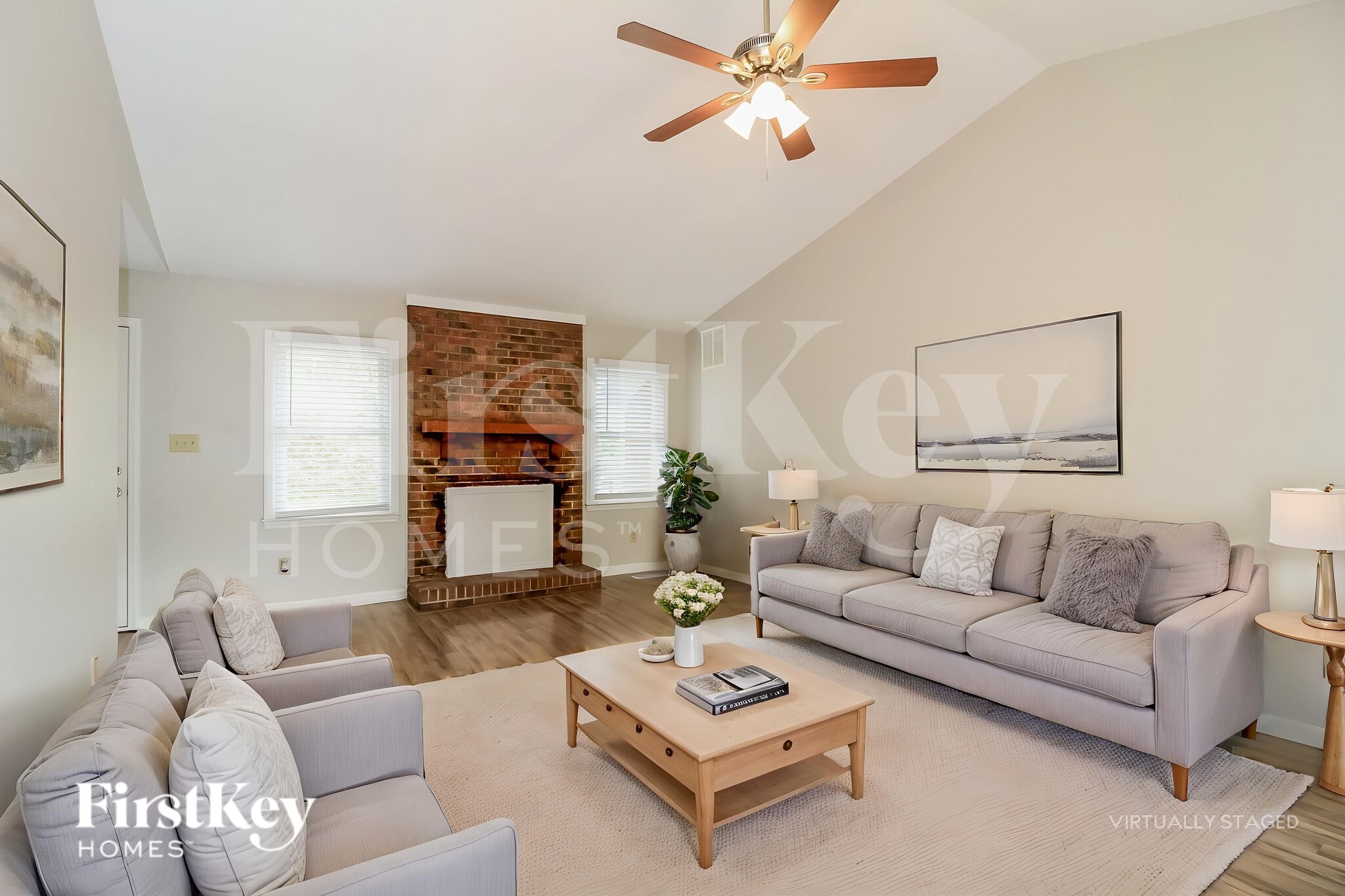 Building Photo - 324 Century Blvd