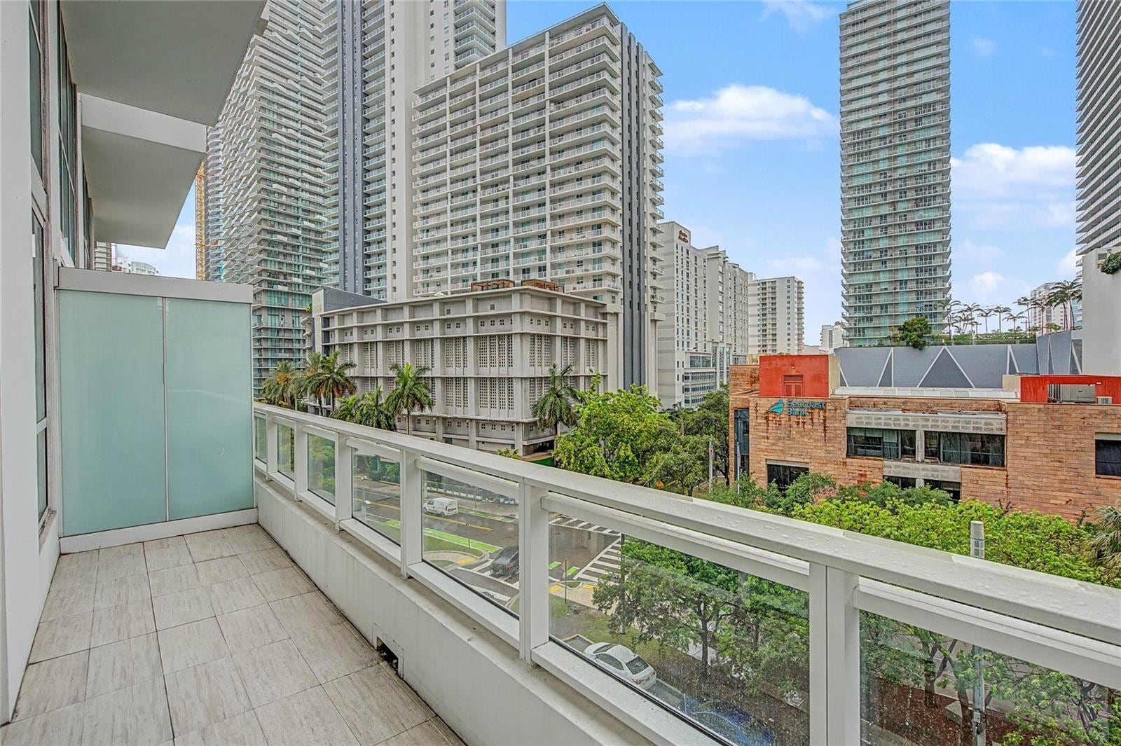 Building Photo - 1080 Brickell Ave