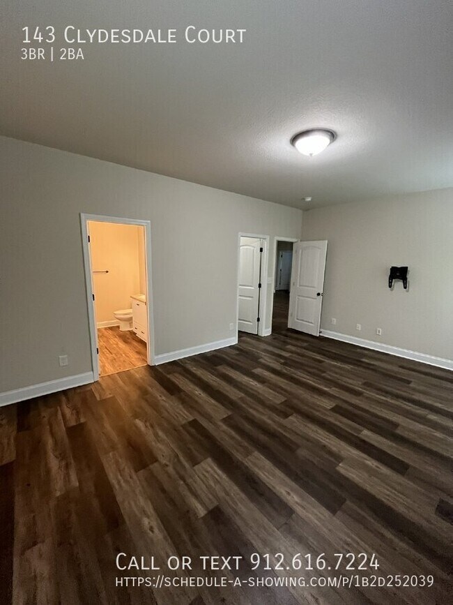 Building Photo - 143 Clydesdale Ct