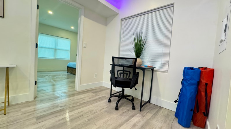 Building Photo - 617 Riverview Blvd