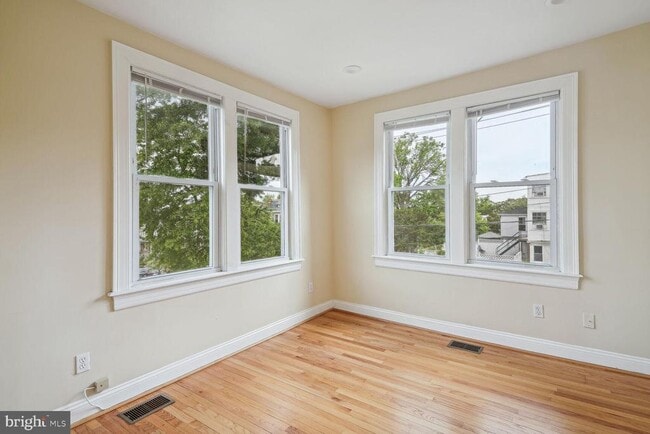 Building Photo - 4528 4th St NW