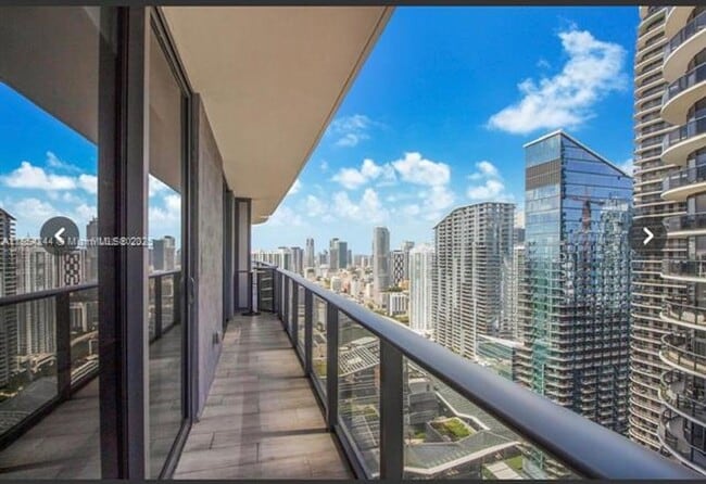 Building Photo - 55 SW 9th St