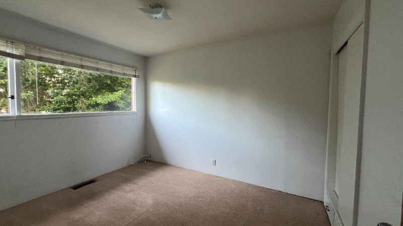 Building Photo - 4605 W Mercer Way