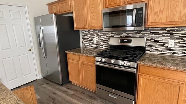 Building Photo - 3665 Spring Canyon Trail