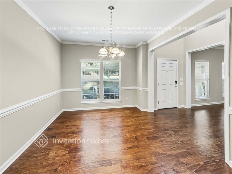 Building Photo - 6918 Olmsford Dr