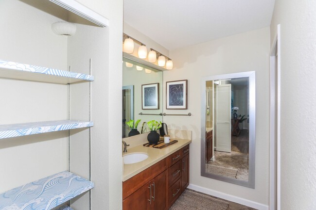 Building Photo - Poha Kea Point 2 bedroom