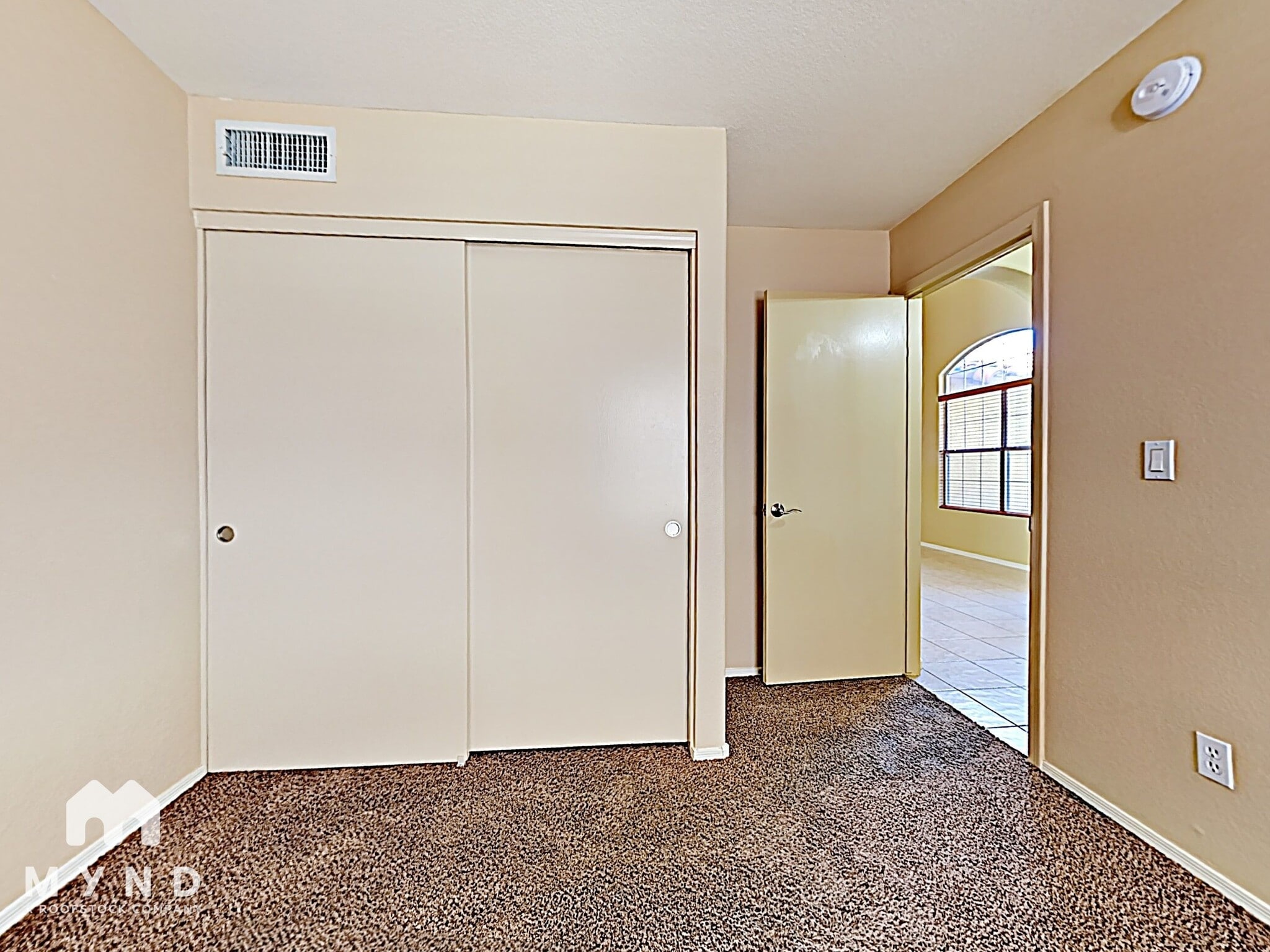 Building Photo - 1723 W Boston St