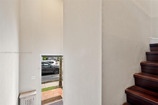Building Photo - 4743 NW 97th Ct