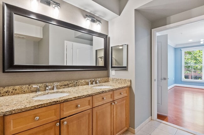Building Photo - Luxury Old Town Living at The Prescott | 2BR Condo Just Off King Street