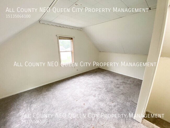 Building Photo - 7944 Harrington Ave