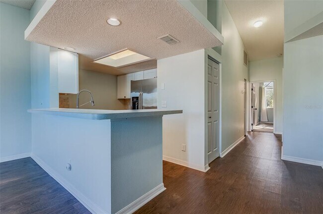 Building Photo - 508 Garland Cir