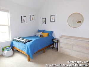 Building Photo - 104 Vail Dr