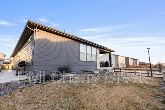 Building Photo - 3907 N Catawba St