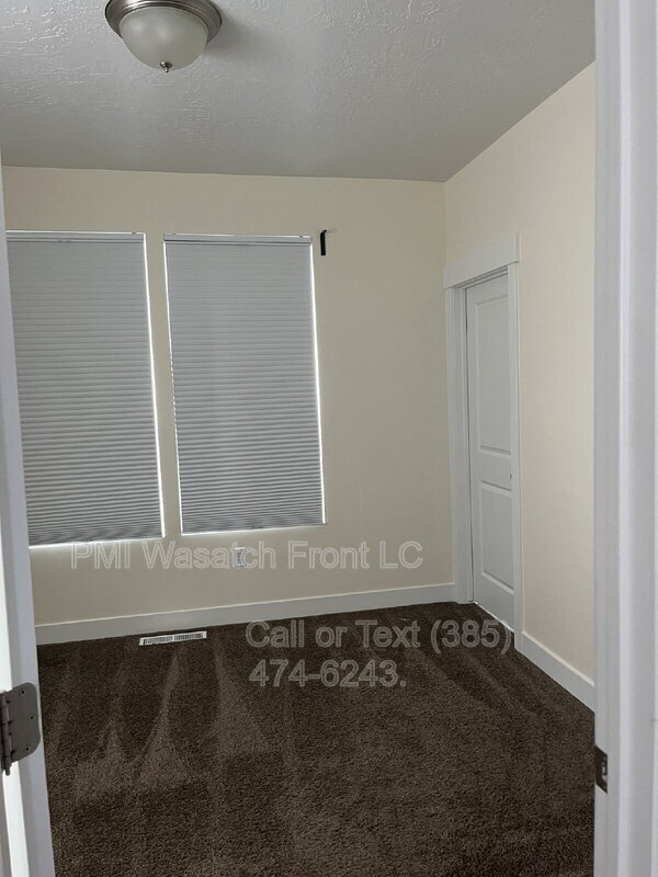 Building Photo - 5033 W Daybreak Pkwy