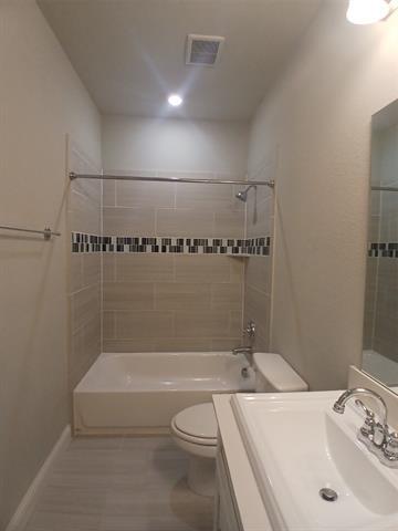 Building Photo - 6337 Fortuna Ln