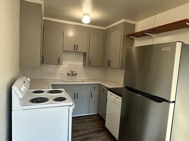 Building Photo - 7737 15th Ave NW