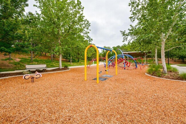 Building Photo - 6551 Scarlet Pond Ln