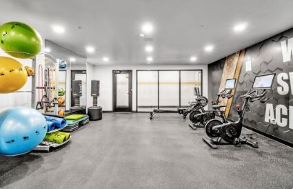 Building Photo - 47 Franklin St