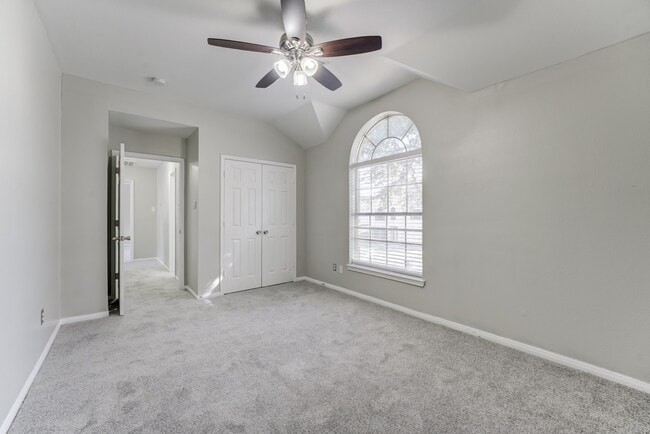 Building Photo - 12415 Silversmine Dr