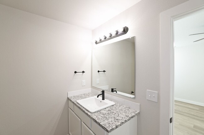 Building Photo - 9901 Yellowhouse Ave