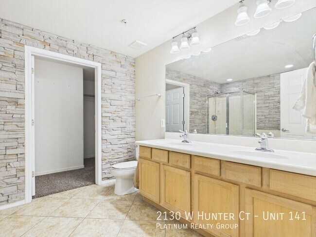 Building Photo - 2130 W Hunter Ct