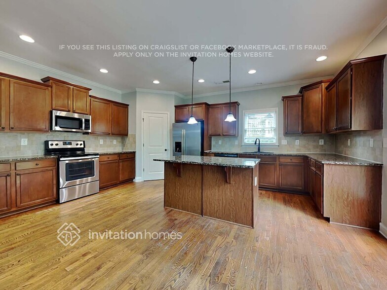 Building Photo - 2627 Creek Rock Cir