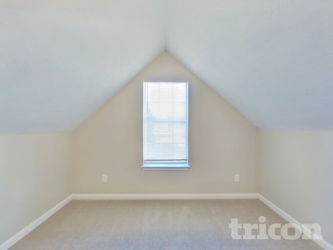 Building Photo - 538 Grove Pointe Ct