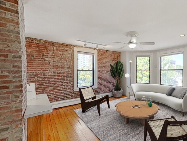 Primary Photo - 1545 Tremont St